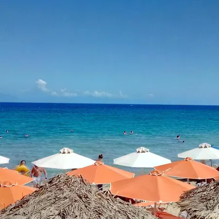 Coral Villas *